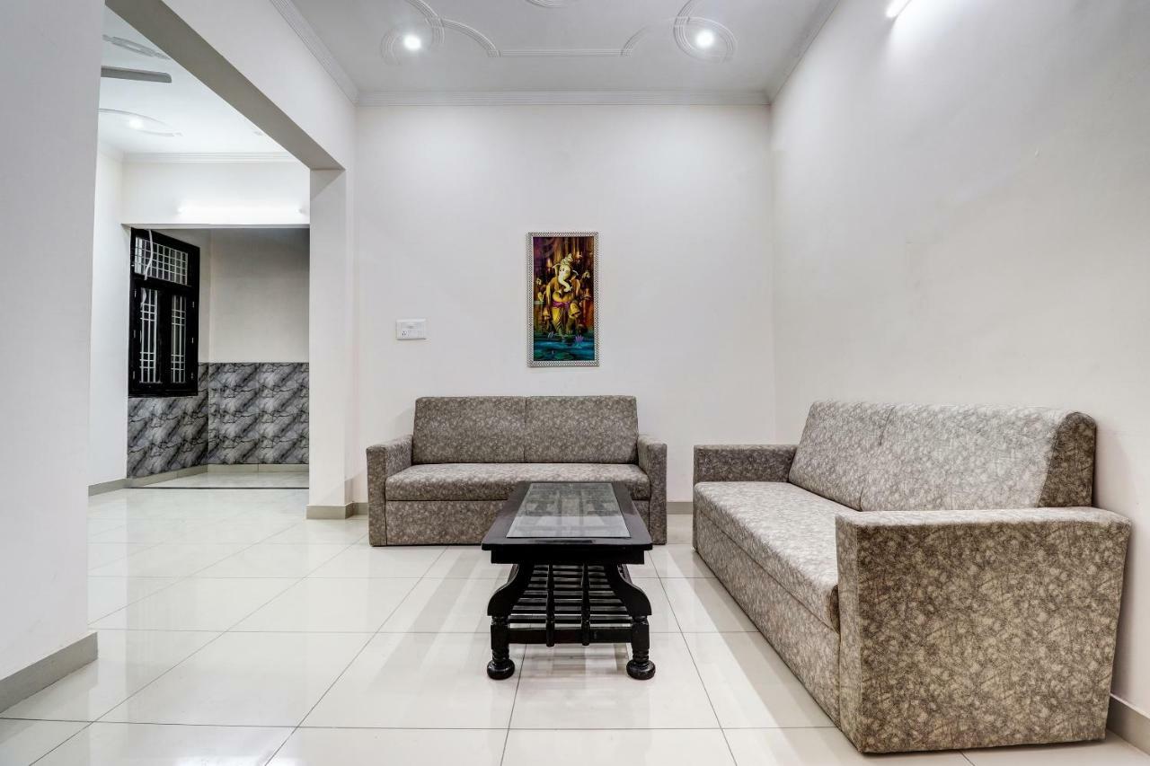 لاكناو Oyo 38208 Hotel Prakash Kunj المظهر الخارجي الصورة