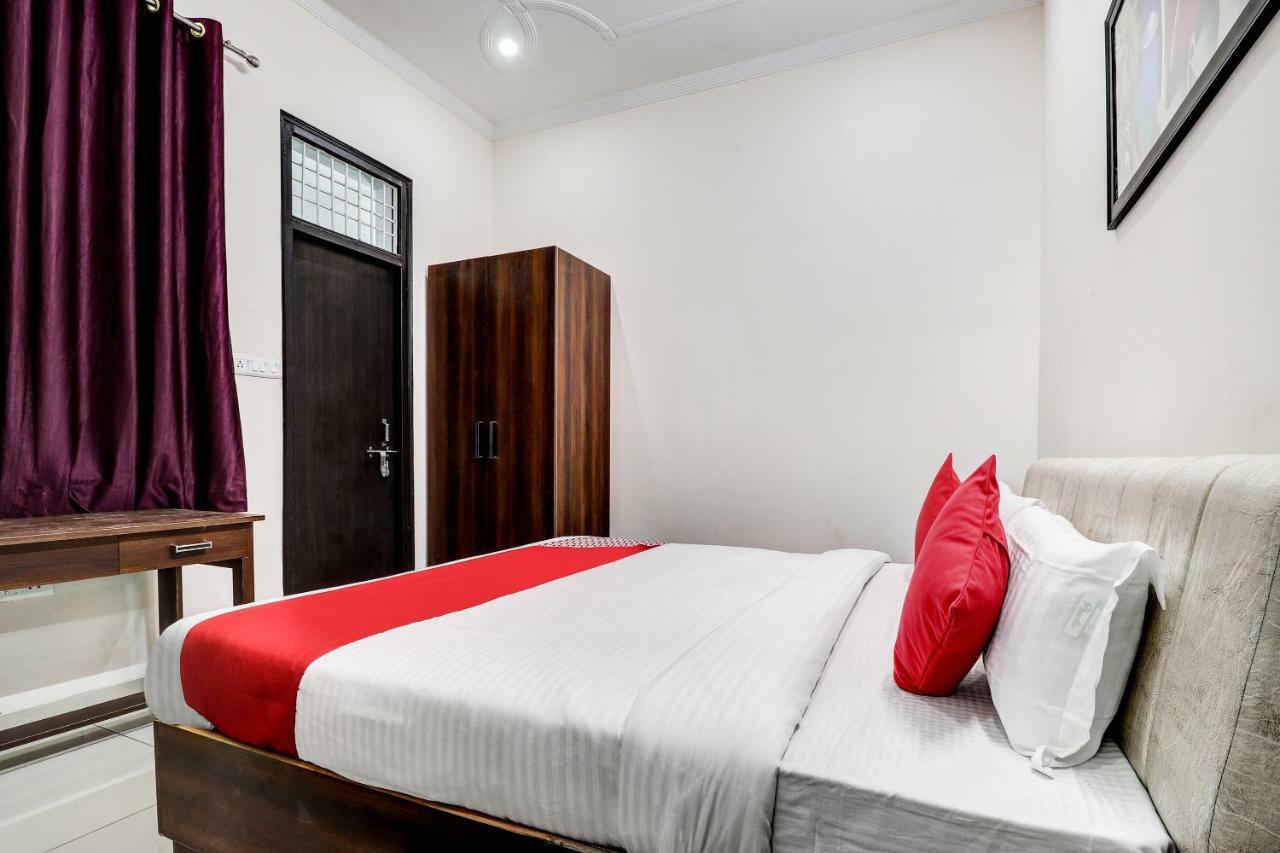 لاكناو Oyo 38208 Hotel Prakash Kunj المظهر الخارجي الصورة
