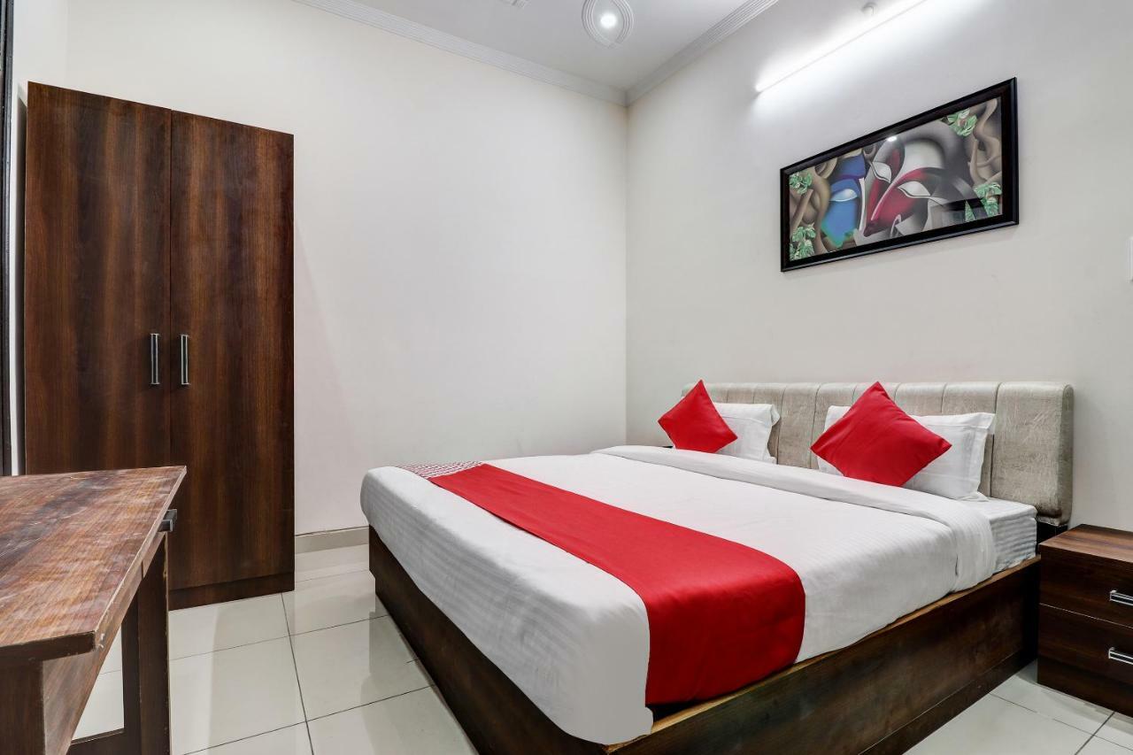 لاكناو Oyo 38208 Hotel Prakash Kunj المظهر الخارجي الصورة