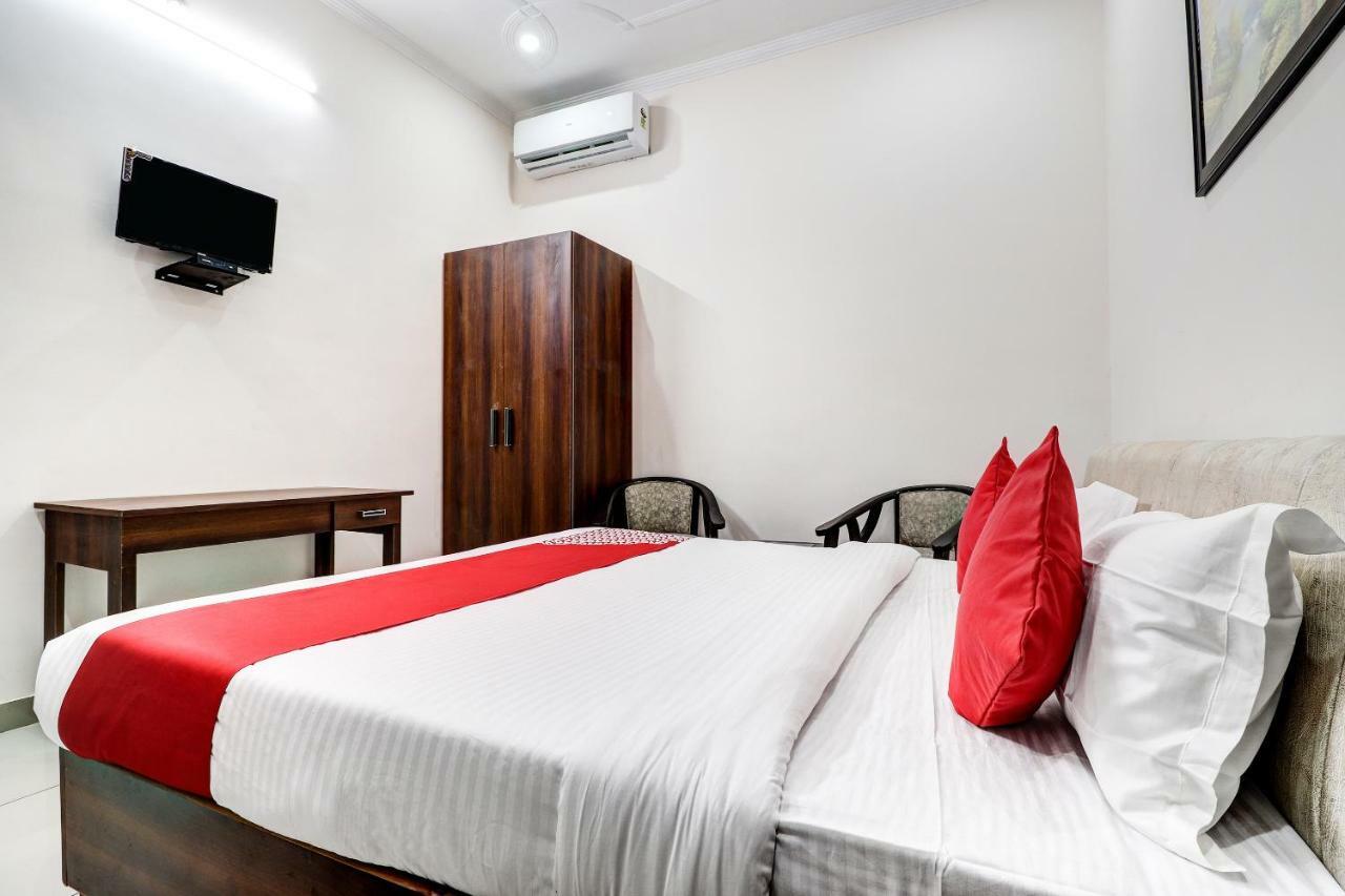 لاكناو Oyo 38208 Hotel Prakash Kunj المظهر الخارجي الصورة